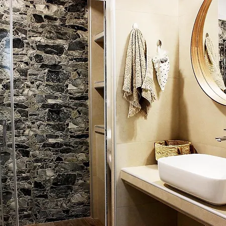 Rocce Nel Mare - 2bd - Simplicity And Style - Meteora Διαμέρισμα Καλαμπάκα