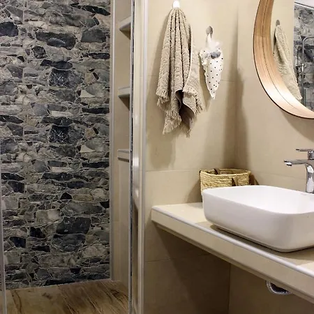 Διαμέρισμα Rocce Nel Mare - 2bd - Simplicity And Style - Meteora *
